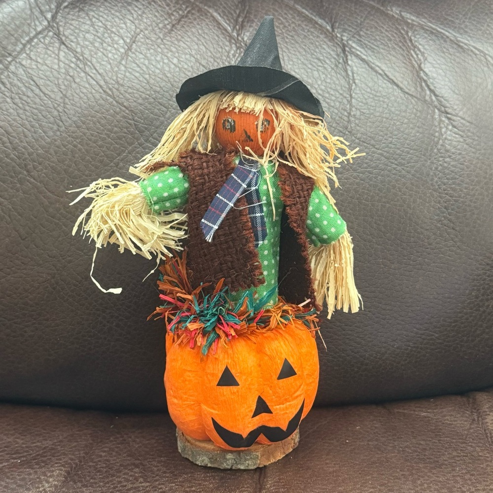 Scarecrow Witch on Jack o’ Lantern - Vintage Hand Crafted Straw Figurine READ
